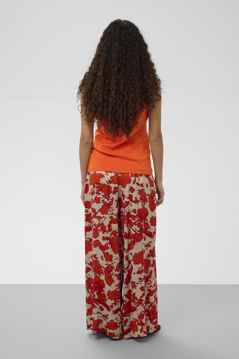 SLCosetta V-Neck Tank Top