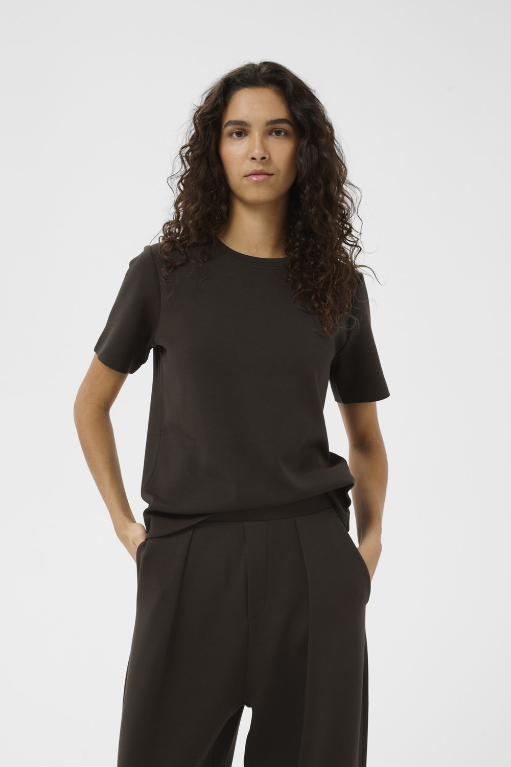 VincentIW Karmen tshirt, Color: Chocolate Brown, Size: XS