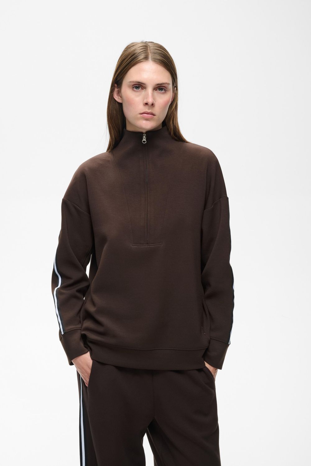 AGGIEIW VINCENT SWEATSHIRT