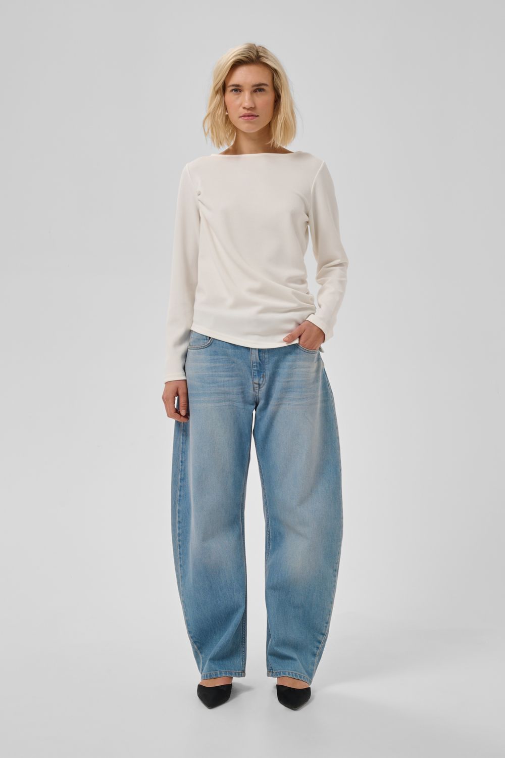 MWHelle Asymmetric Blouse