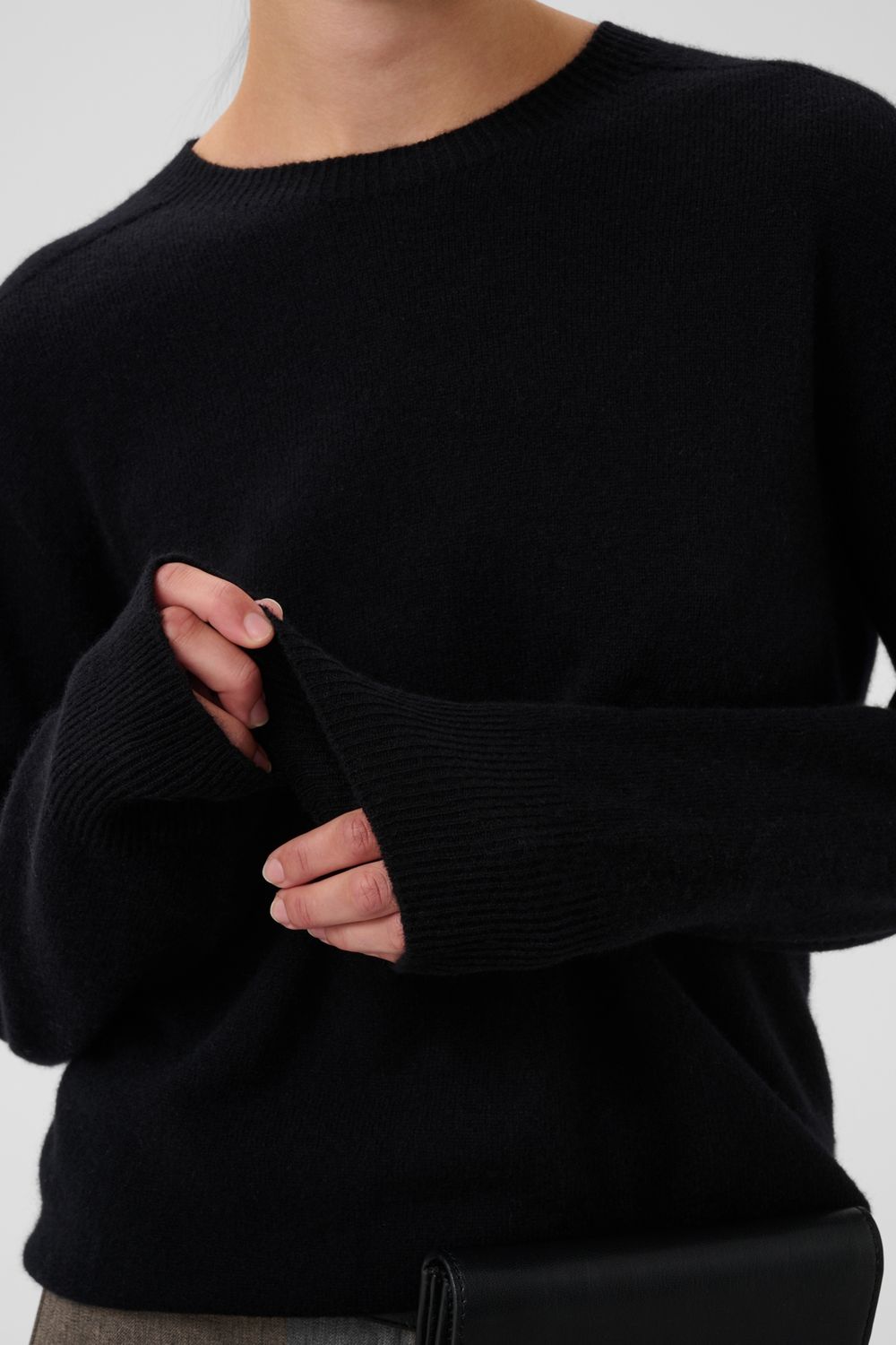 SLSida Seamless Crew-Neck Pullover