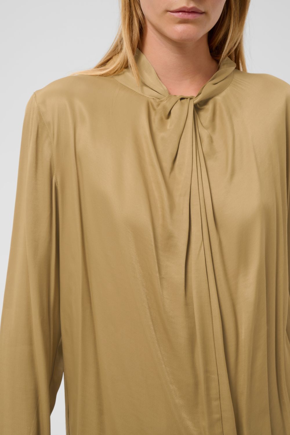 SLNadeya Blouse LS