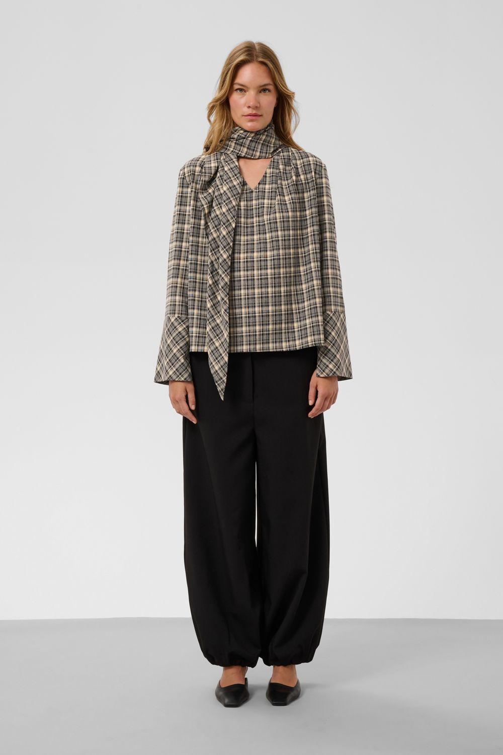 SLShiba Blouse