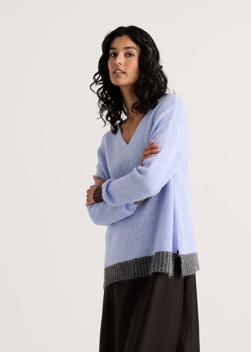 Casual Luxe V