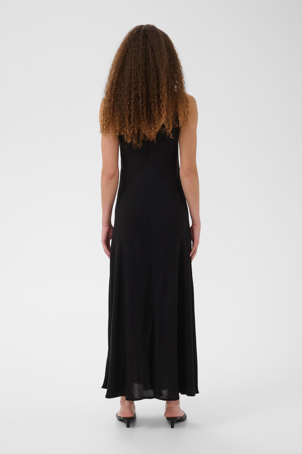 SLElonor Strap Dress
