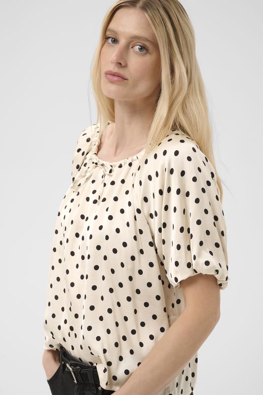DortheaPW Blouse