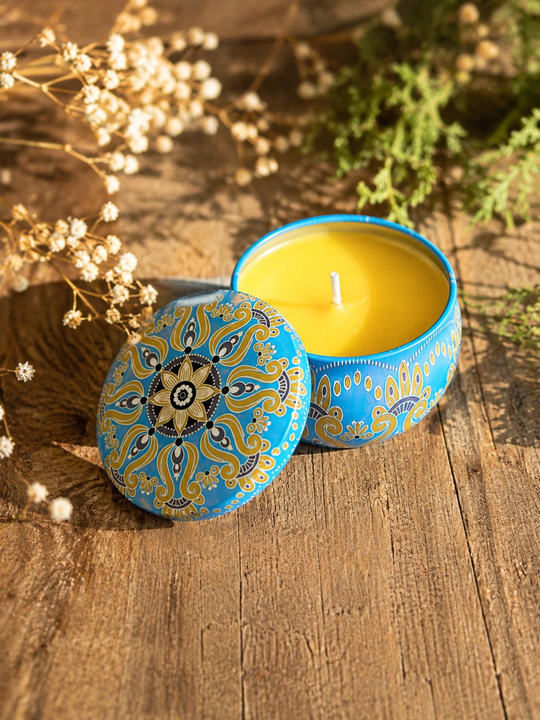 Vintage blikjes met bijenwas kaars