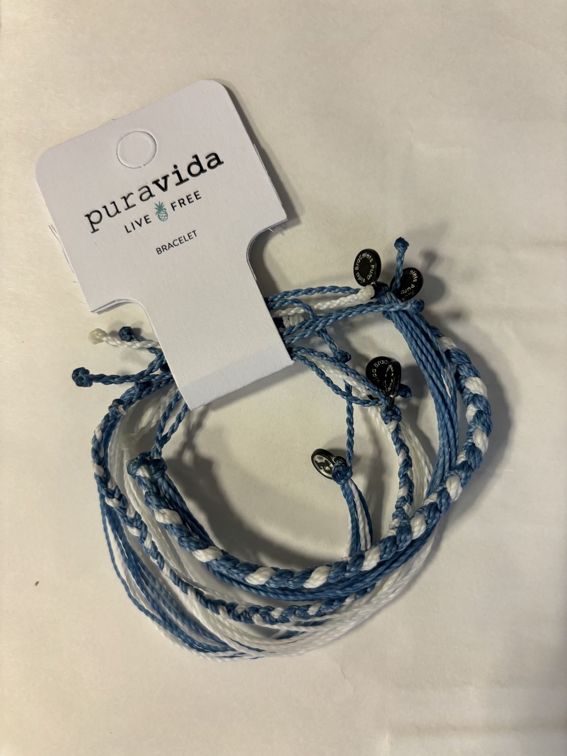 Pura Vida light blue string  set