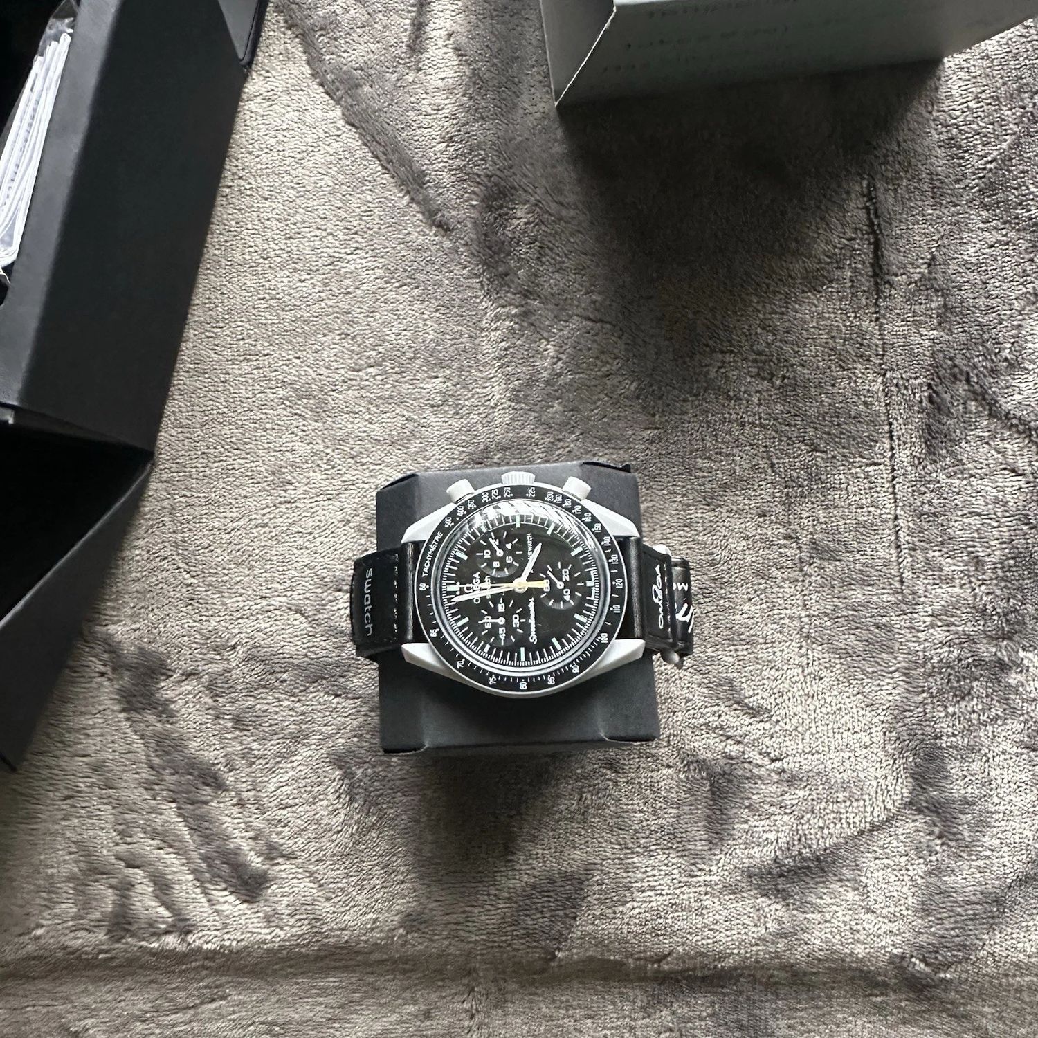 Omega x Swatch - Mission To Moon