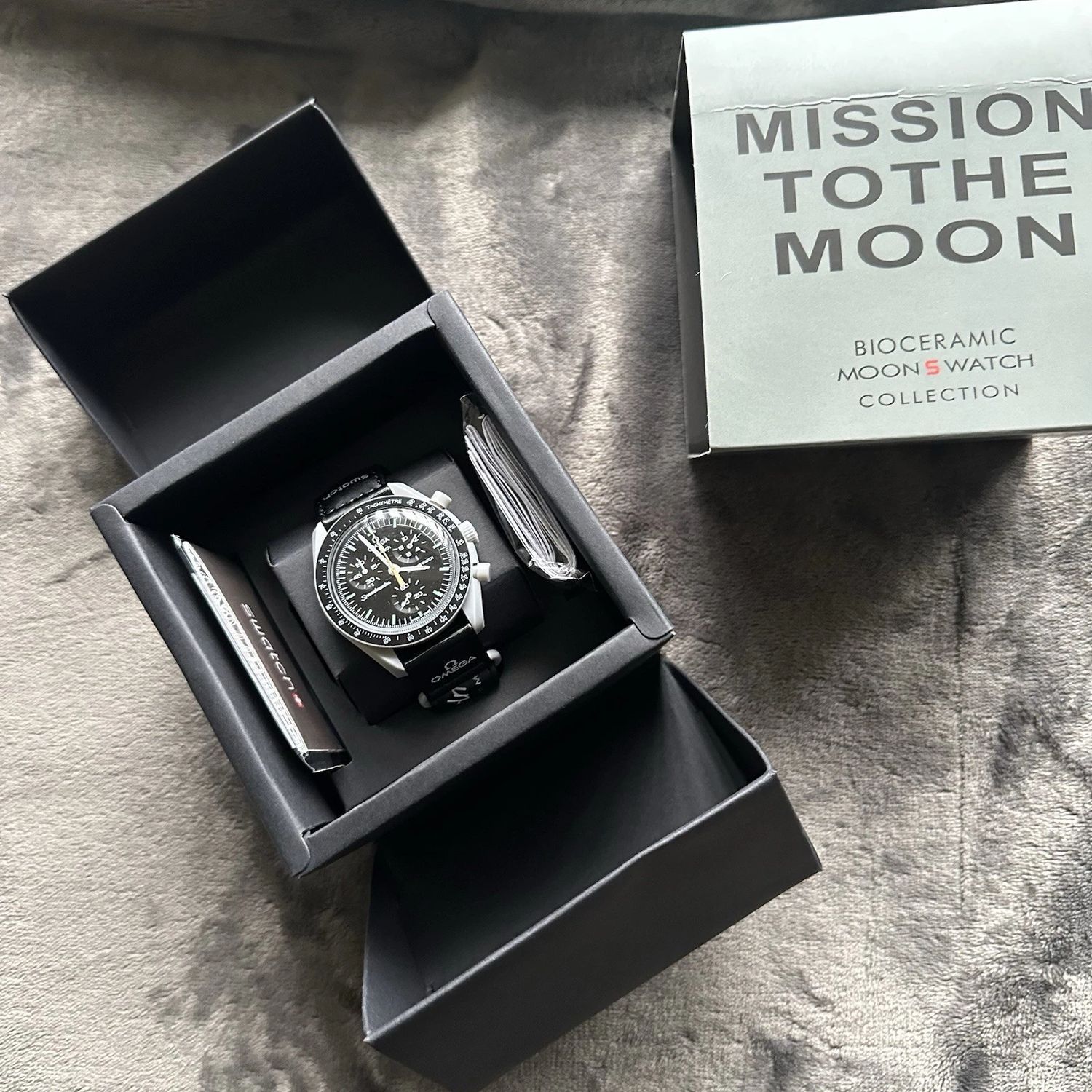 Omega x Swatch - Mission To Moon