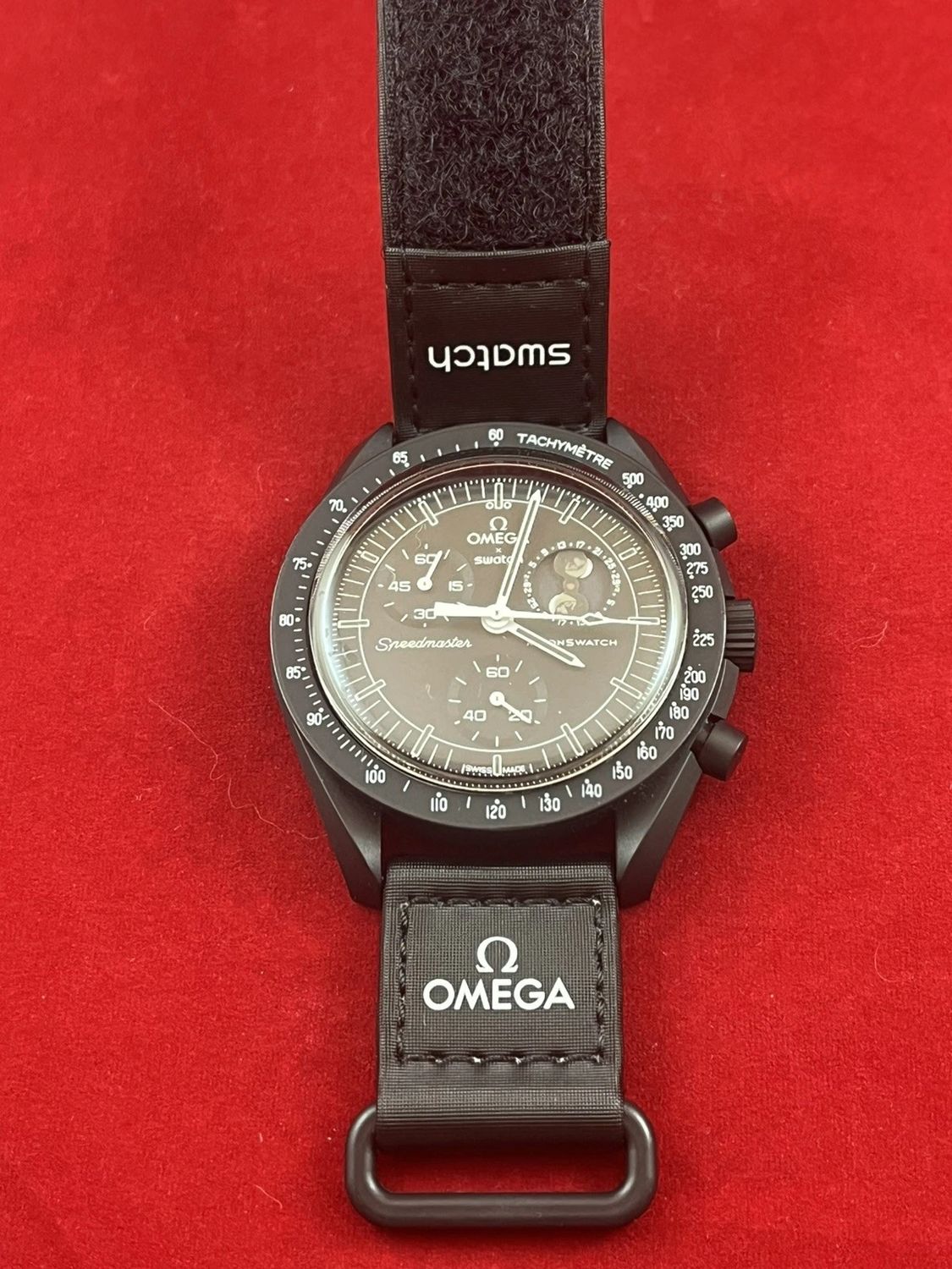 Omega x Swatch - Mission To The MoonPhase - New Moon
