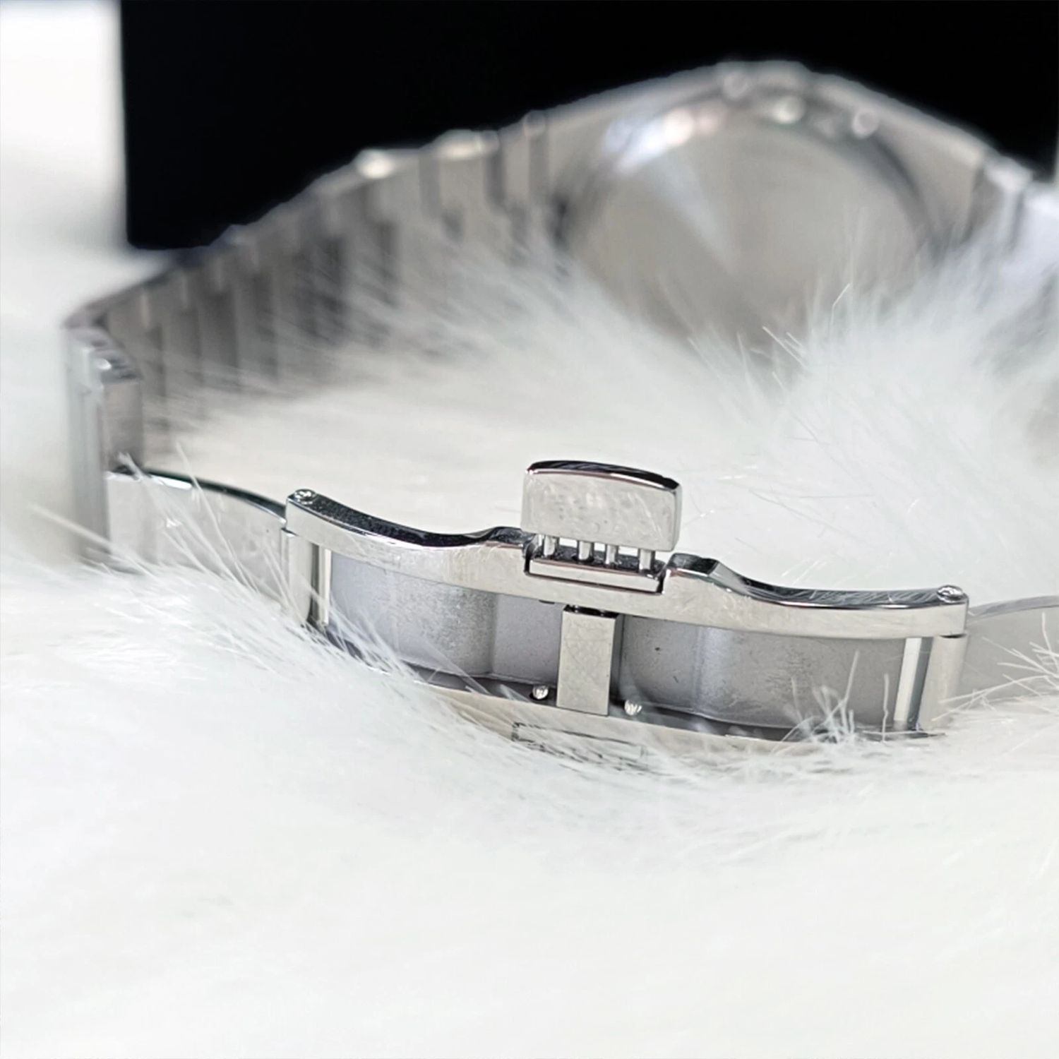 Tissot PRX Quartz Mint Green 35mm Stainless Steel Watch – T137.210.11.091.00