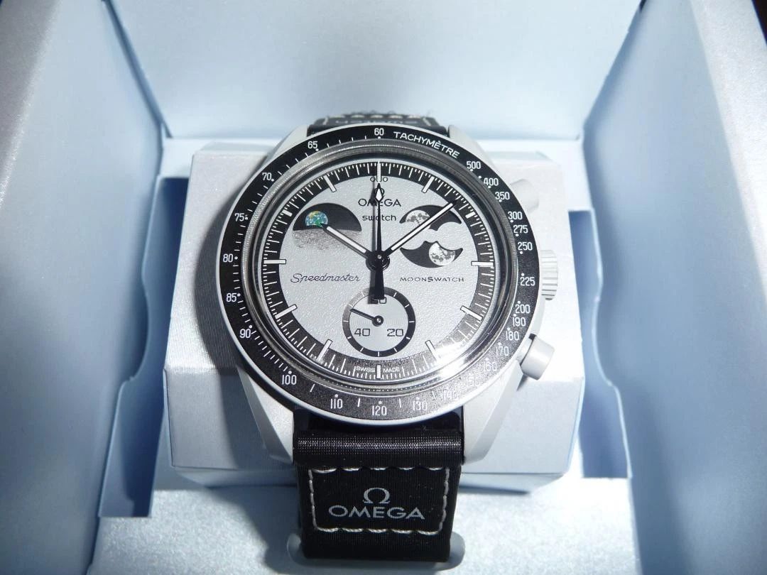 Omega x Swatch - Mission to EarthPhase