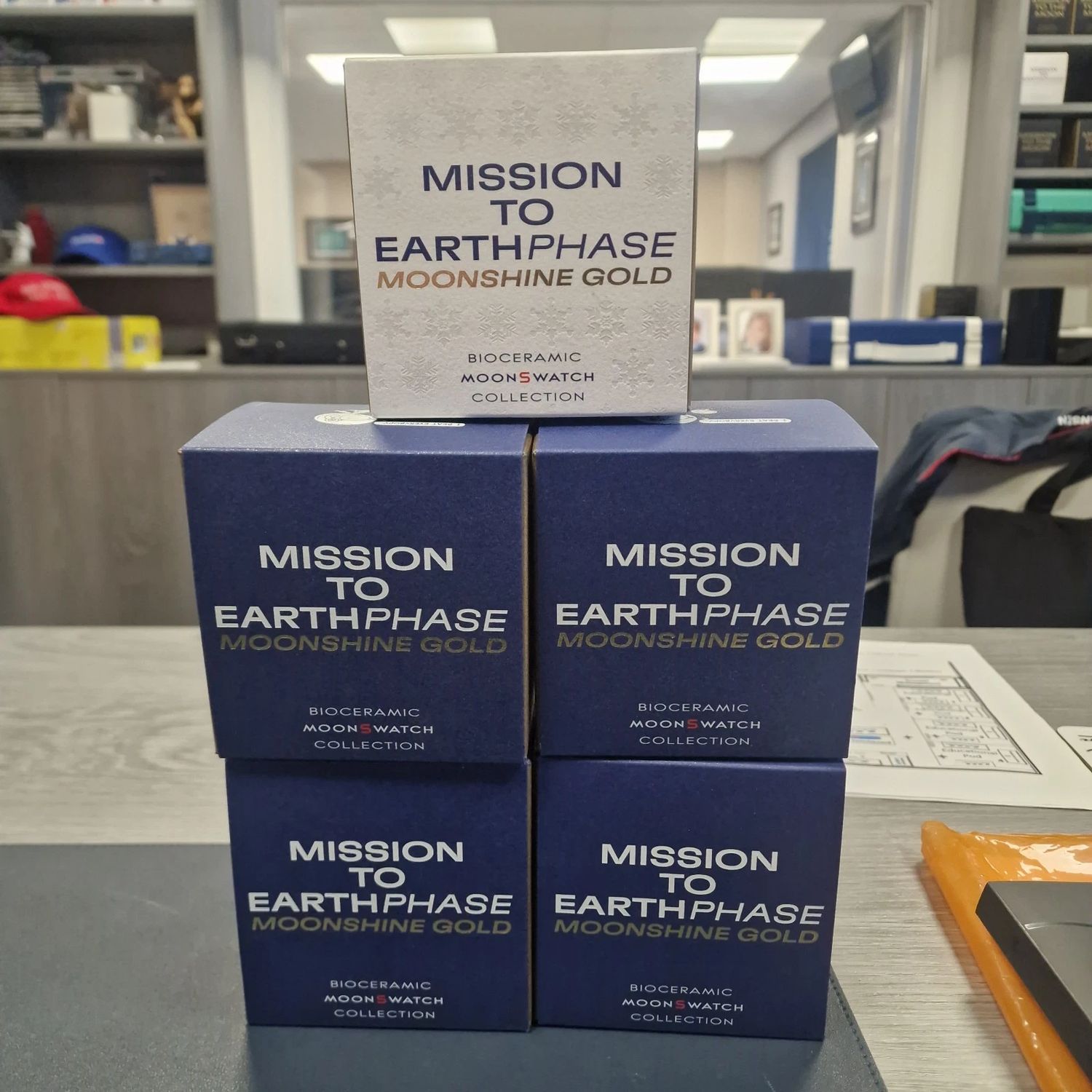 Swatch x Omega (5x Bundle) Mission to Earthphase +Moonshine Gold