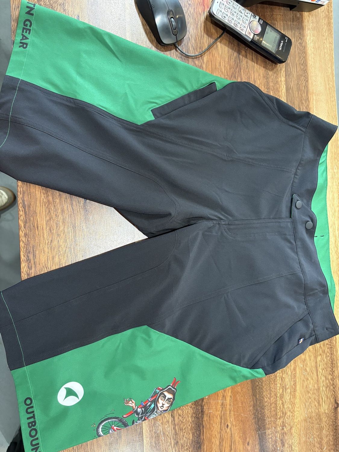 Outbound Mountain Gear Race Kit V1 X-Large Women's Apex Short V1