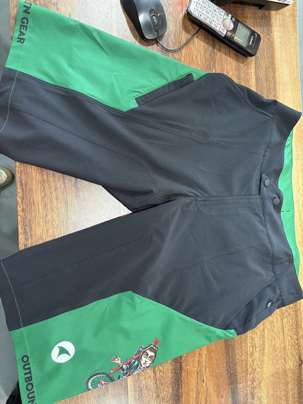 Outbound Mountain Gear Race Kit V1 X-Large Women's Apex Short V1