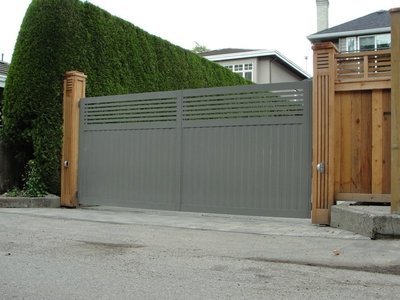 Custom Aluminum Privacy Gate