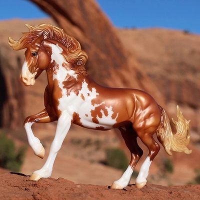 BREYER Mojave