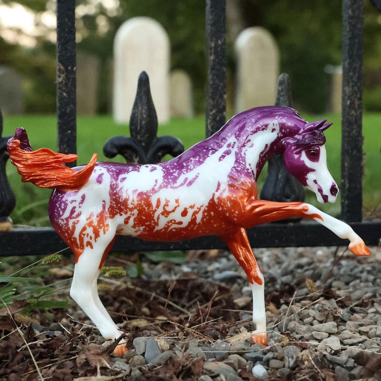 BREYER Spectre 2023 - Halloween Horse