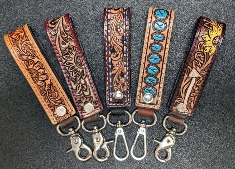 HorseHairz Eq Keychain w/ silver clip