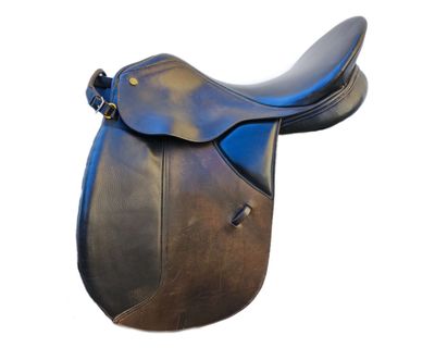 KHS-C 17" Collegiate Dressage Saddle 27545-012