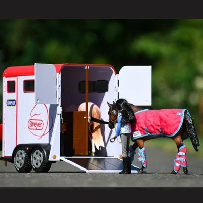 BREYER Traditional Series Two-Horse Trailer