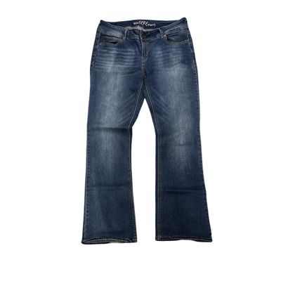 15 Wallflower Jeans