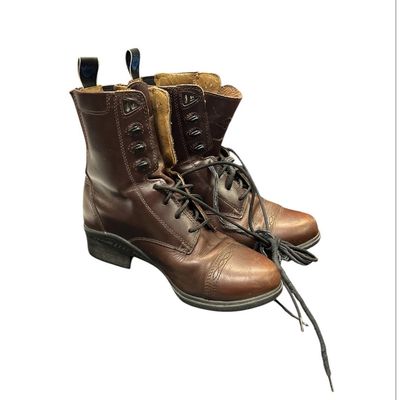 KHS-E 6.5 Ariat Lace Up Paddock Boots
