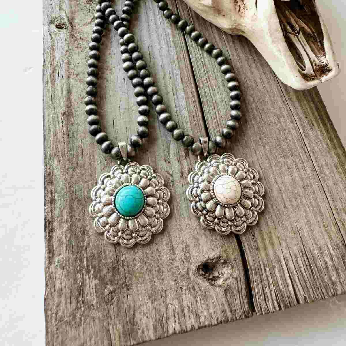 BR Western Navajo Style Concho Necklace, Color: Turquoise