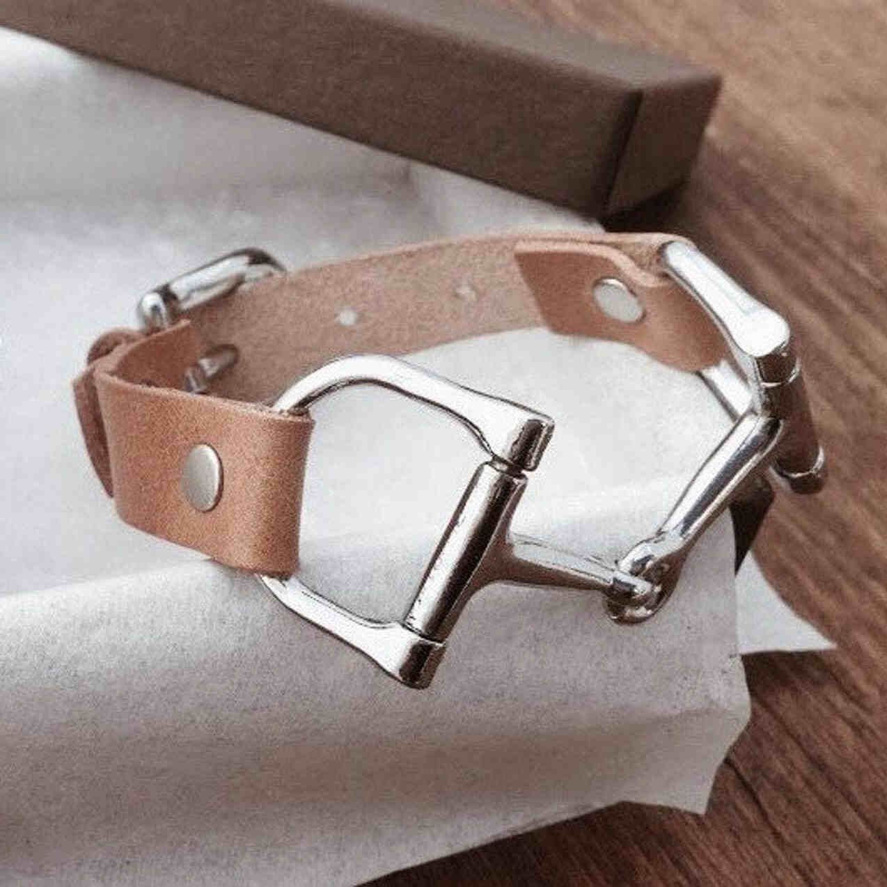 PIPPY - Snaffle Bit Bracelet