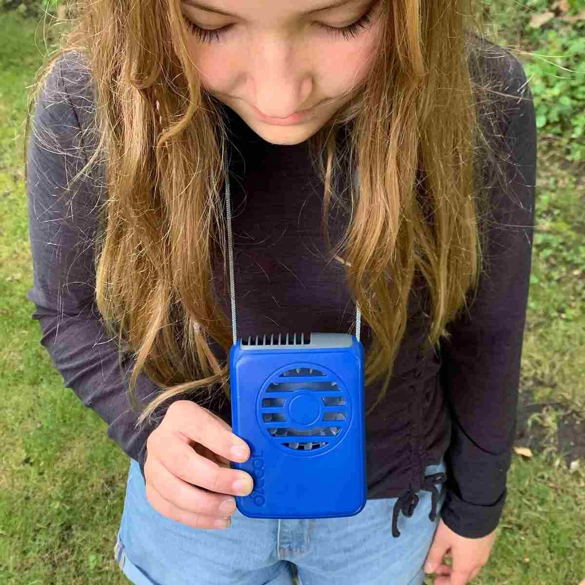O2COOL Deluxe Necklace Fan
