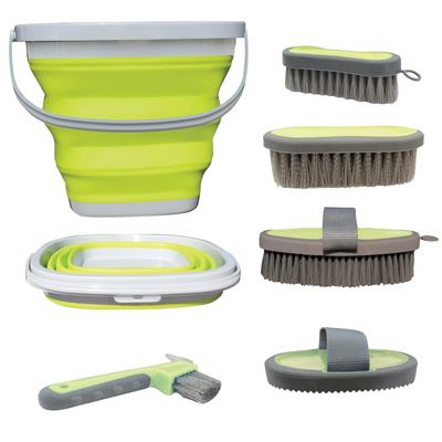 Tail Tamer Grooming Kit w/ Collapsible Bucket