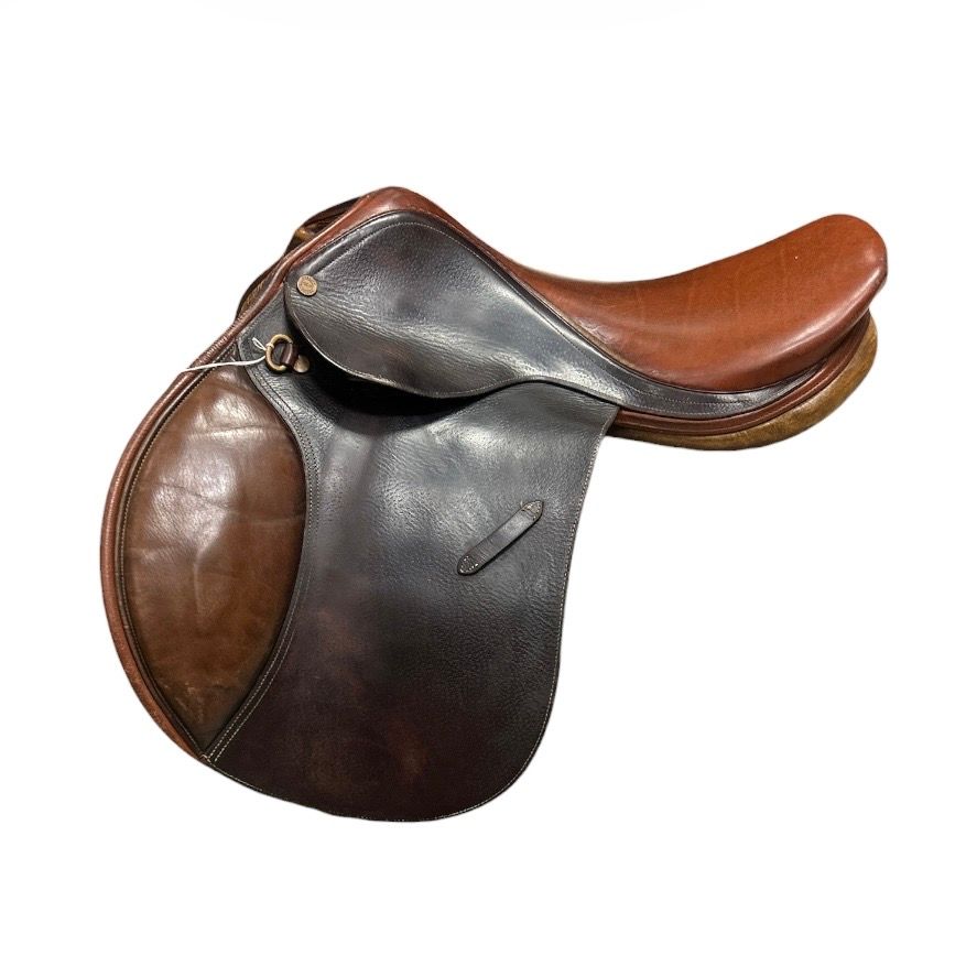 ENGLISH SADDLES &amp; ACCESSORIES