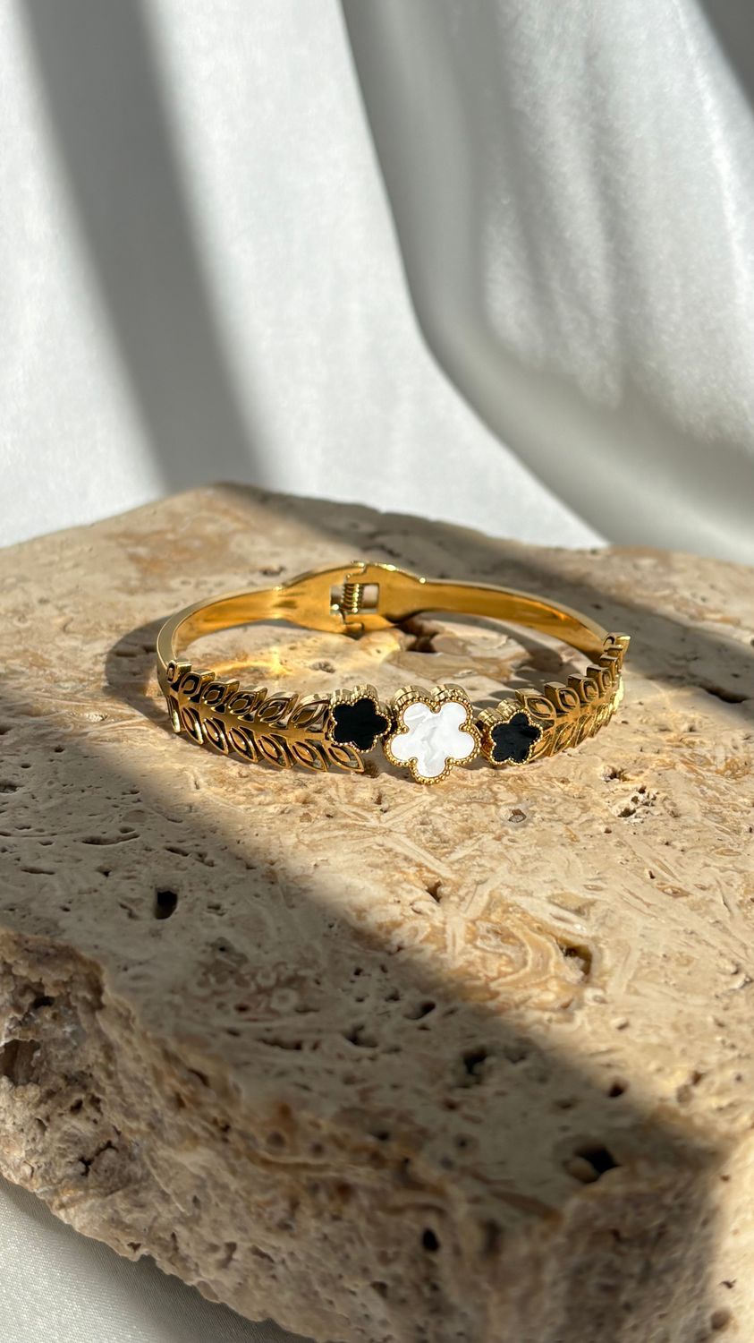 Clover Gold Bracelet