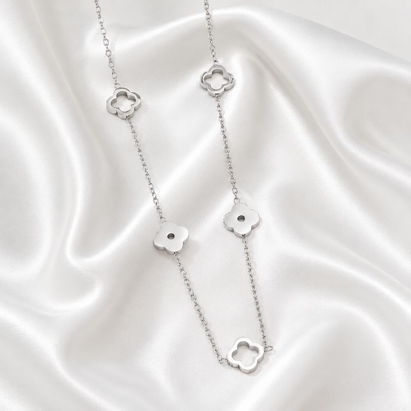 Clover Silver Necklace