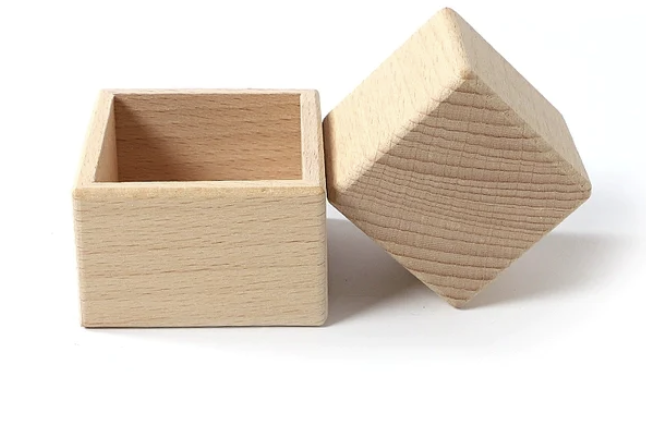 Cube w/Box
