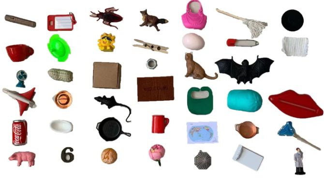 Pink-word 42 objects and E-cards file