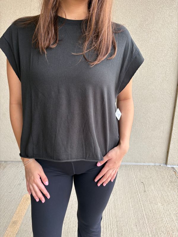 SS FLOW OPEN-BACK TEE
