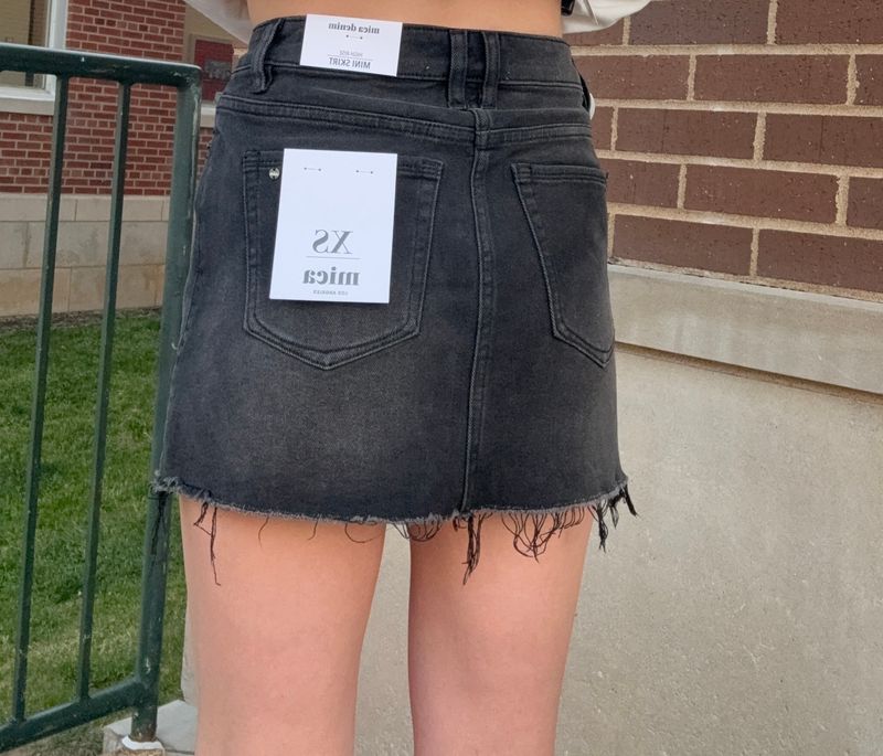 30A HR HEM MINI SKIRT