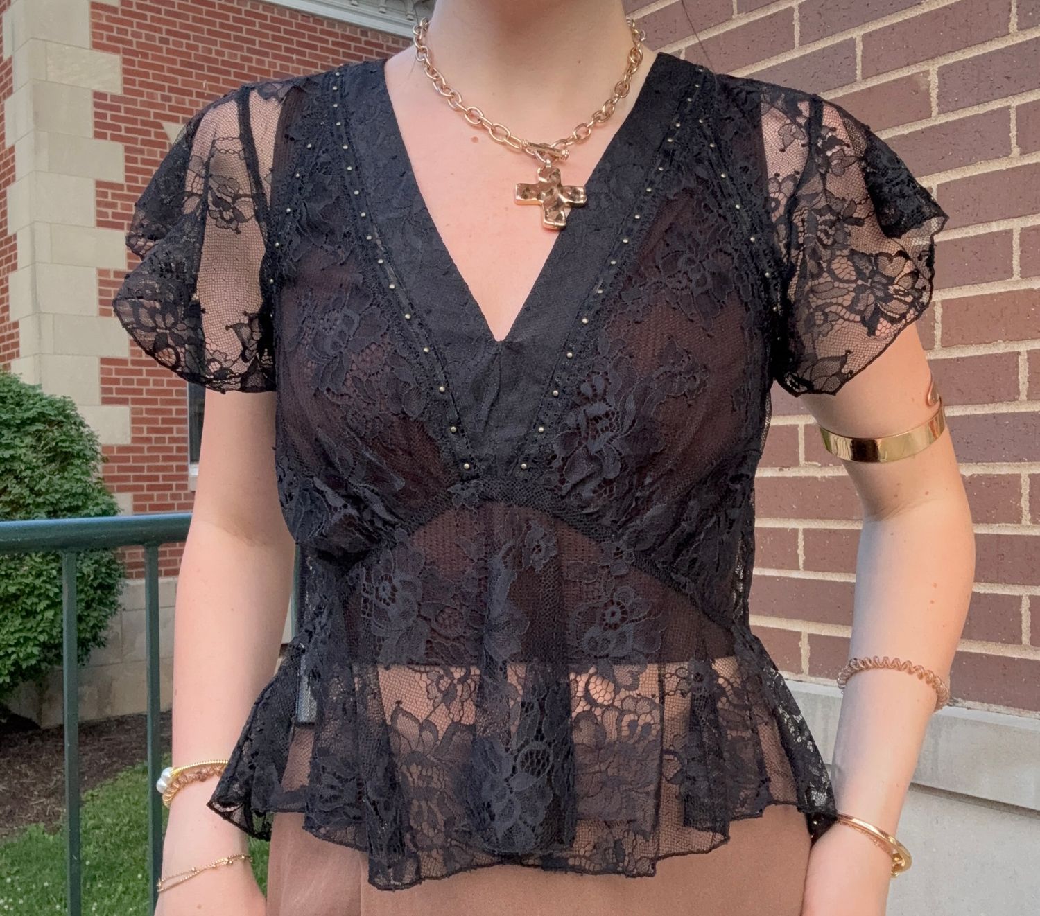 LEYLA TOP IN LACE