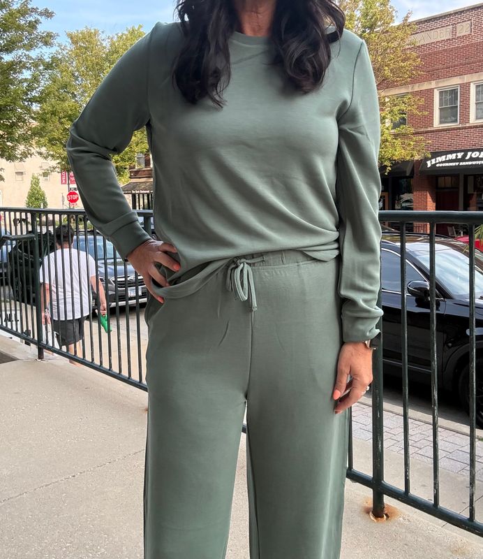 LAGUNA ESSENTIAL LS