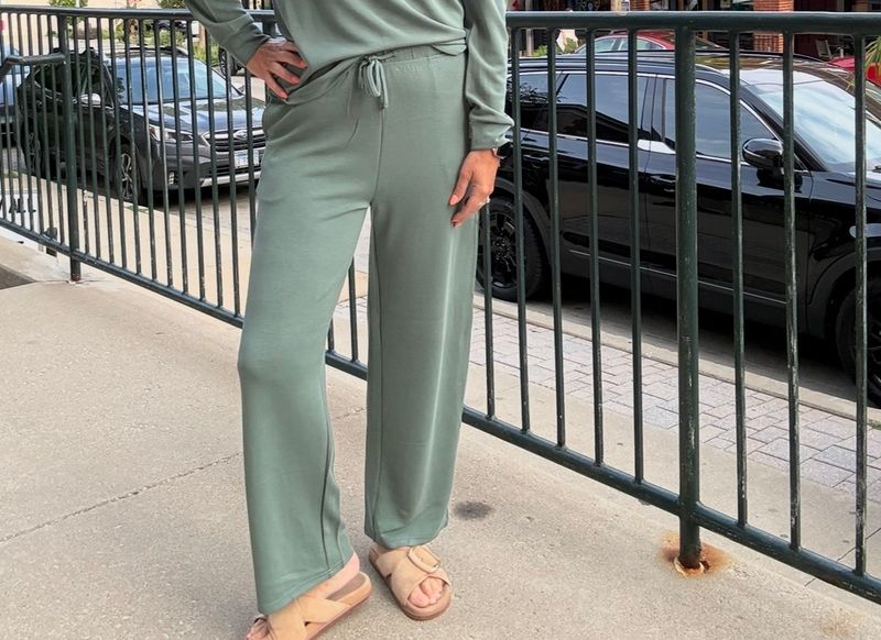 LAGUNA ESSENTIAL PANT