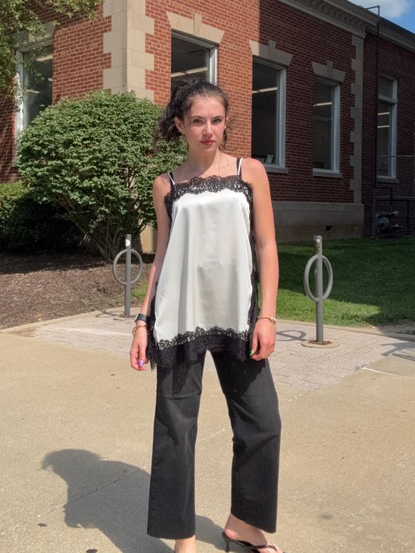 CONTRAST LACE TANK