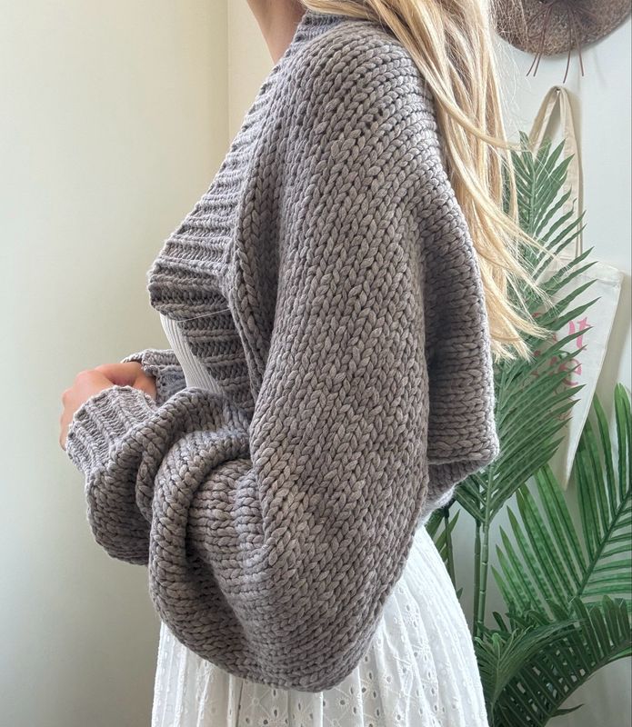 OPAL SHRUG