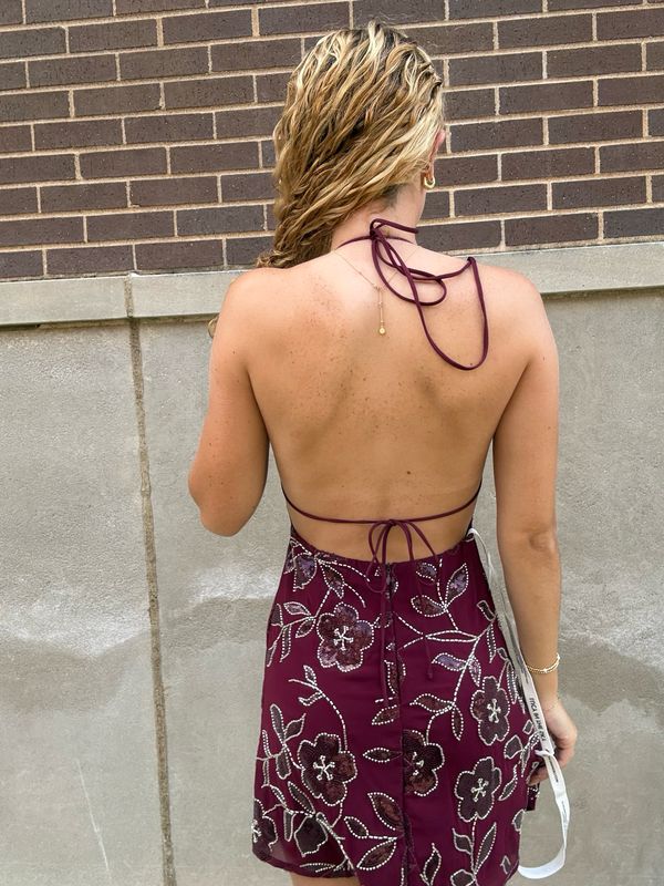 FLORAL SEQUIN BEADED