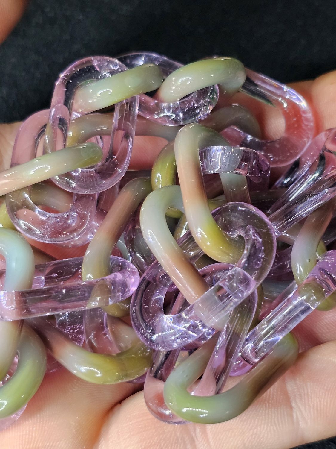 Anonamyss Glassworx Balloo and Lavulite Chain
