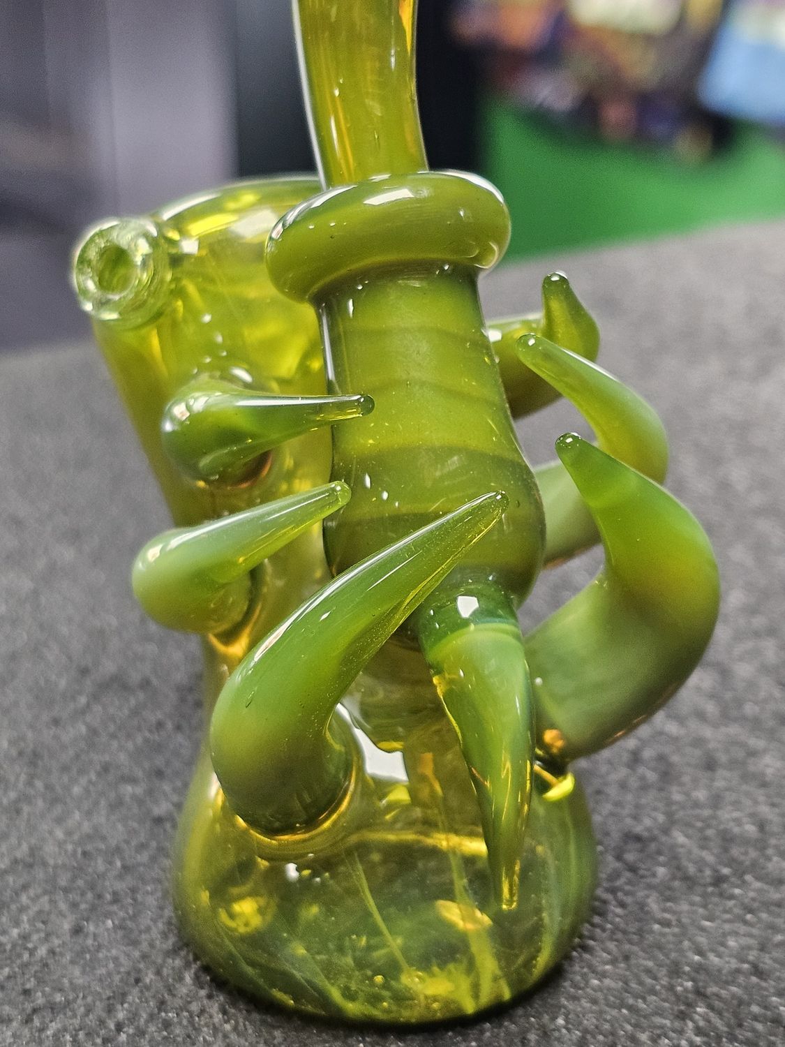 Anonamyss Glassworx Squatlock (green)