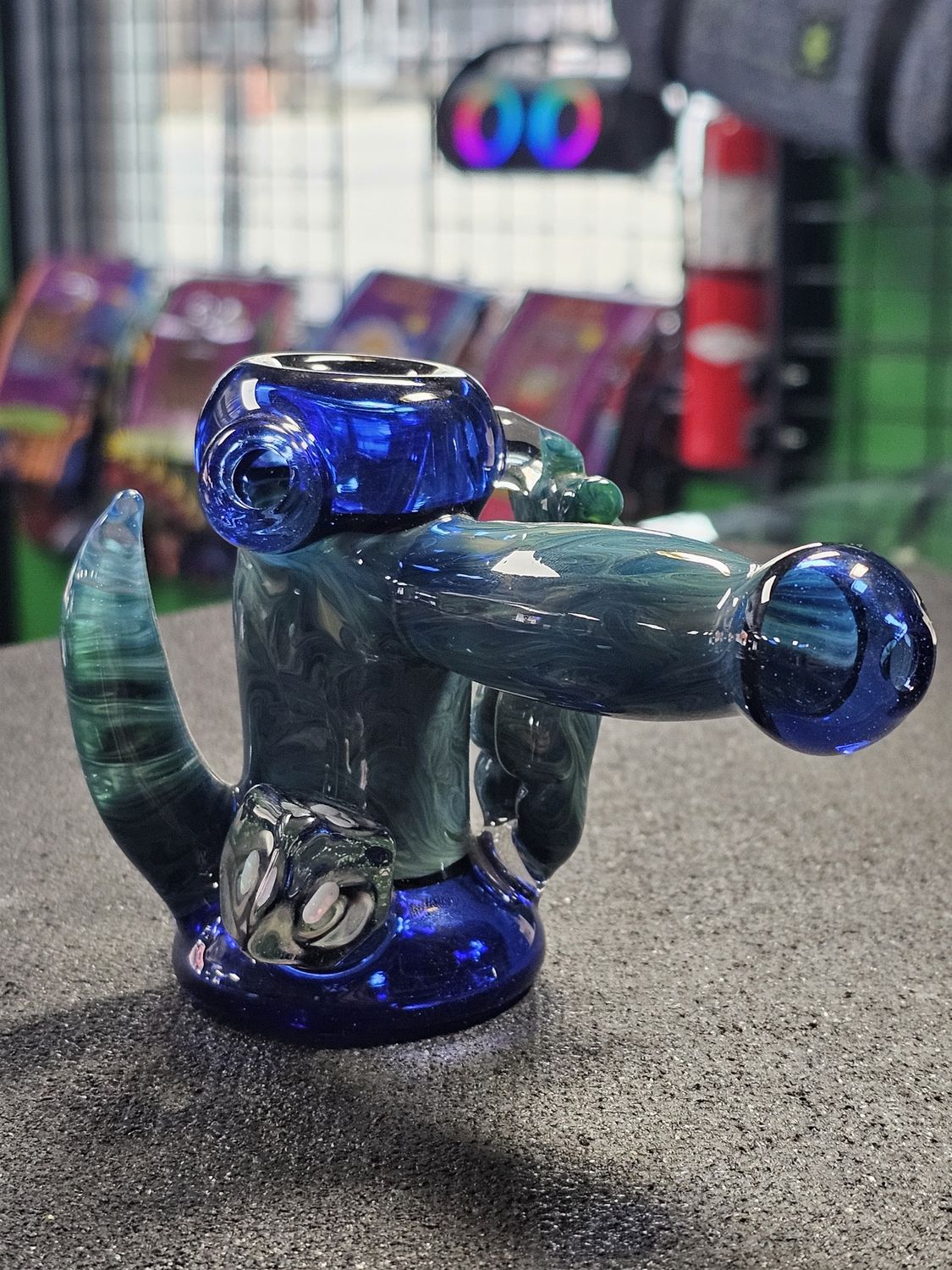 Dom Greco Glass Headier Hammer