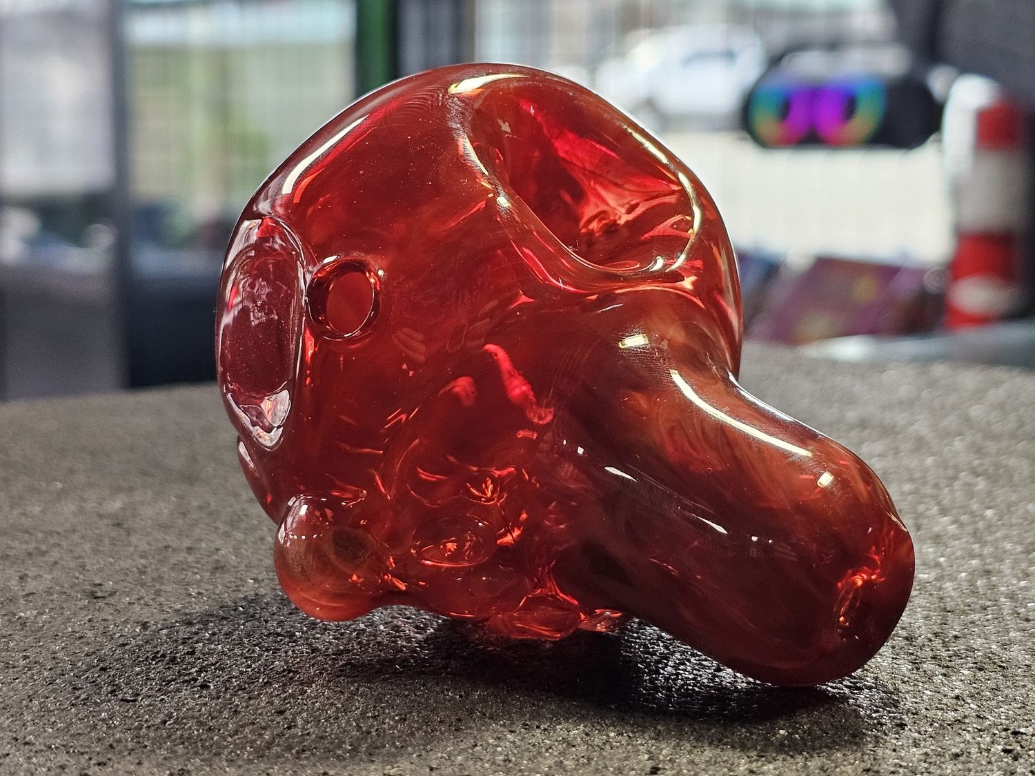 Dom Greco Glass Skull Pipe (red)