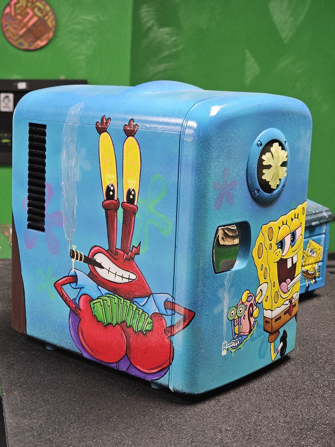 Idabtoons Terp Fridge and Dumpster